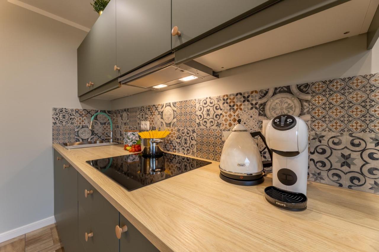 Villa Kasztelan Apartamenty Устрики-Долішні Екстер'єр фото