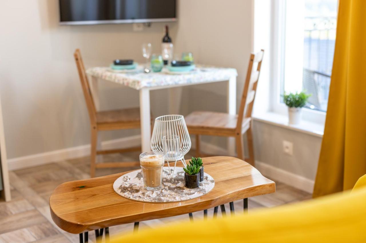 Villa Kasztelan Apartamenty Устрики-Долішні Екстер'єр фото