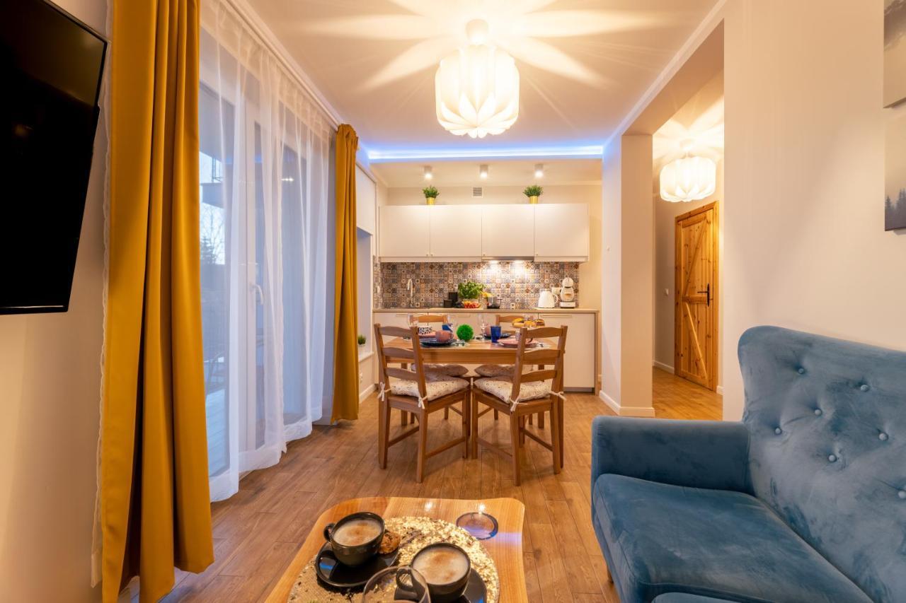 Villa Kasztelan Apartamenty Устрики-Долішні Екстер'єр фото