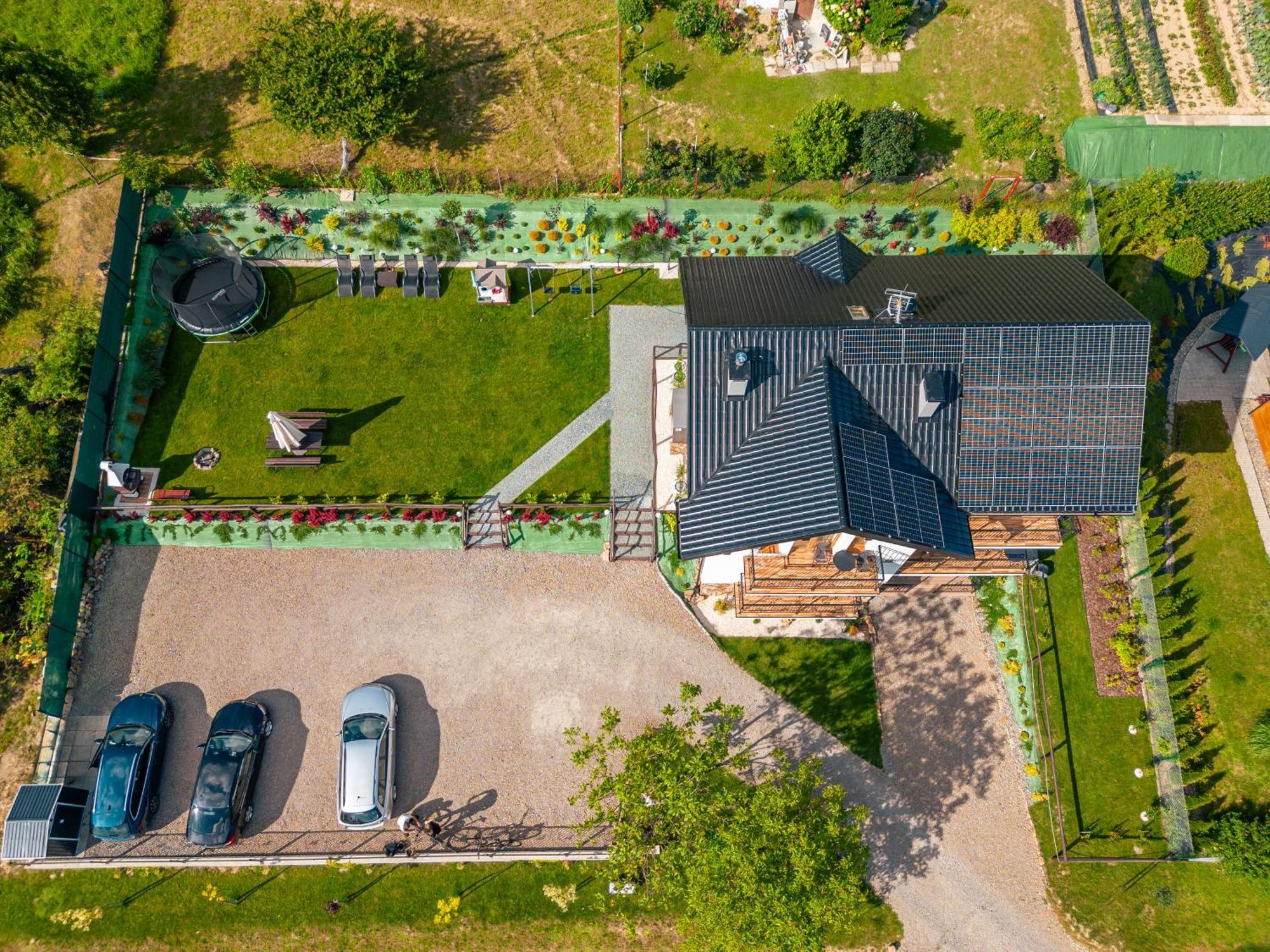 Villa Kasztelan Apartamenty Устрики-Долішні Екстер'єр фото